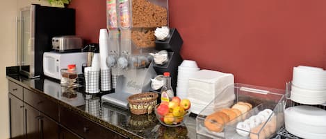 Gratis kontinental frukost varje dag