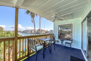 Upstairs Water Front 1 Bedroom Suite (No Pets) | Balcony view