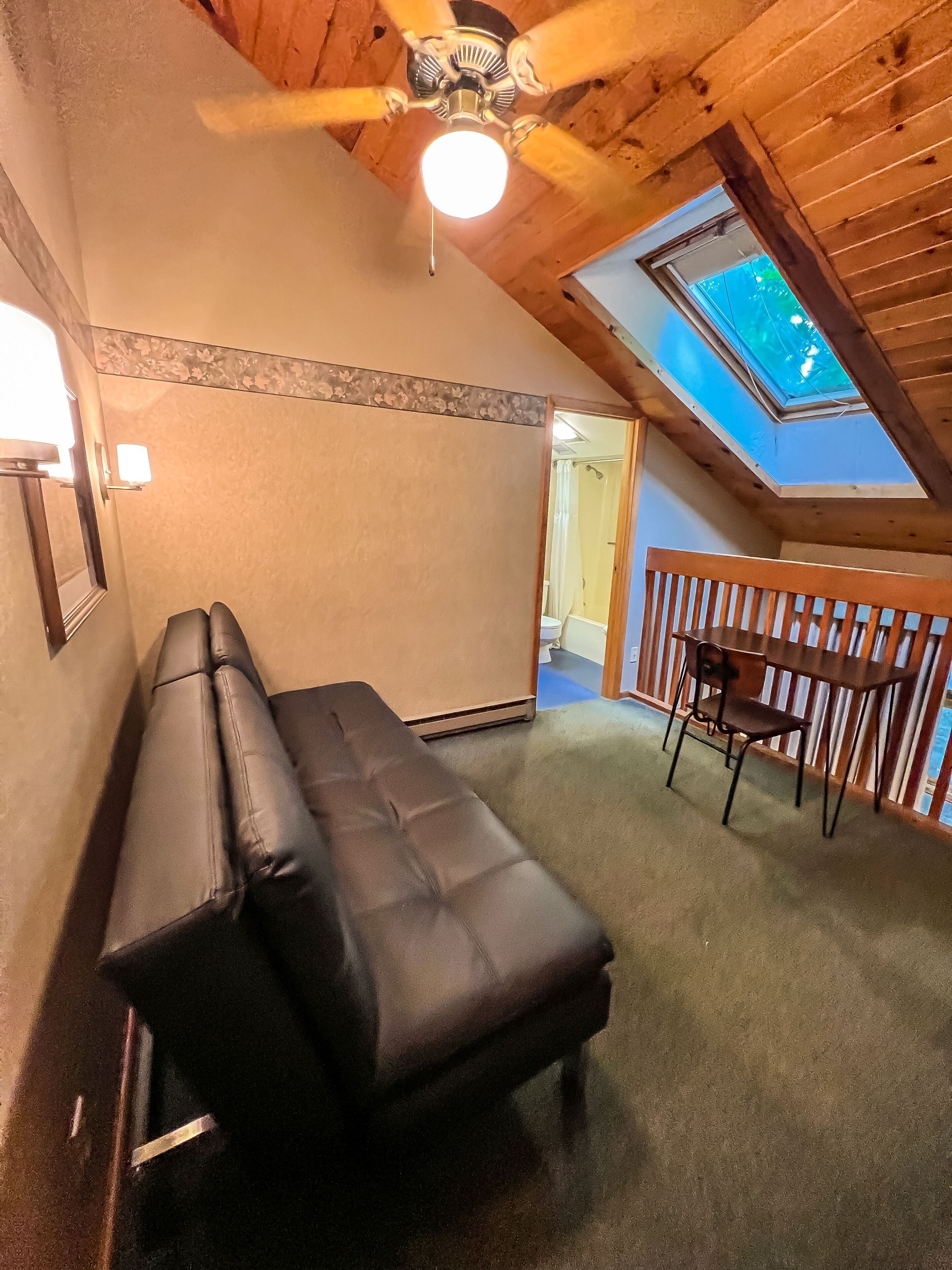 Strygejern/strygebræt, gratis Wi-Fi, sengetøj