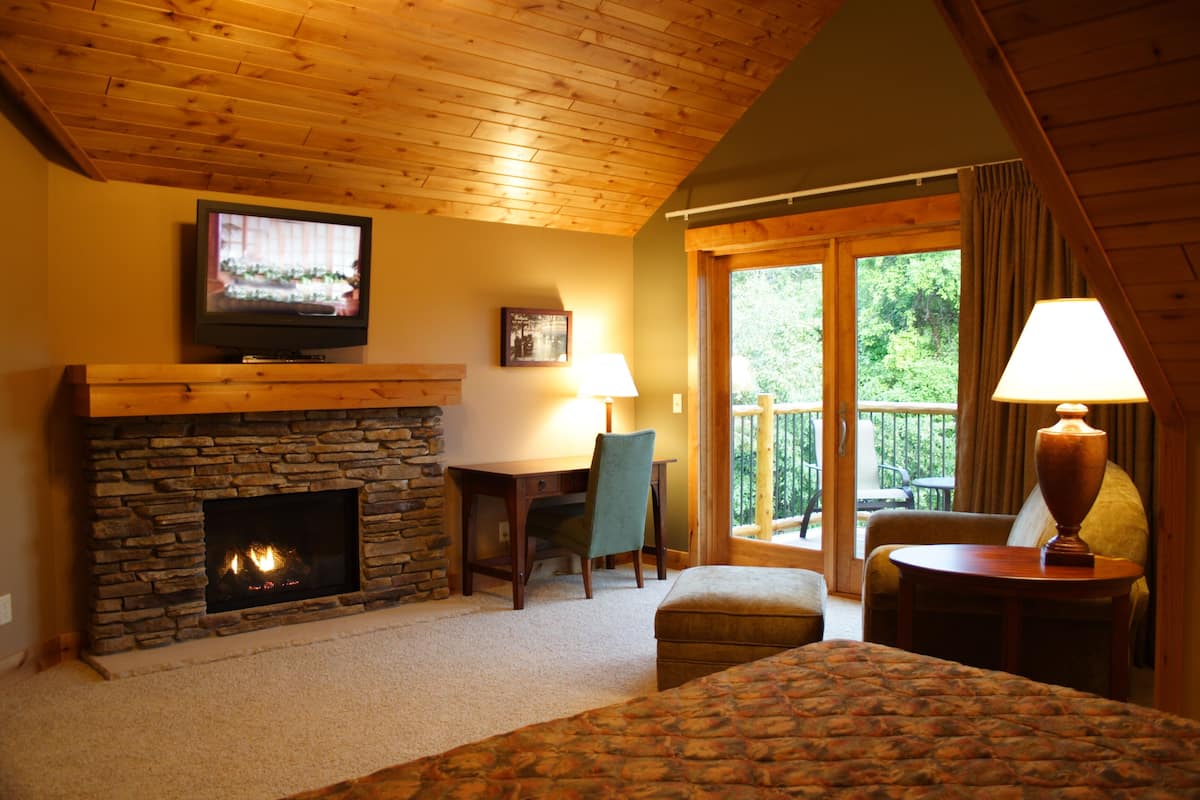 Villa, 1 King Bed with Sofa bed (Bay Lake Upper)