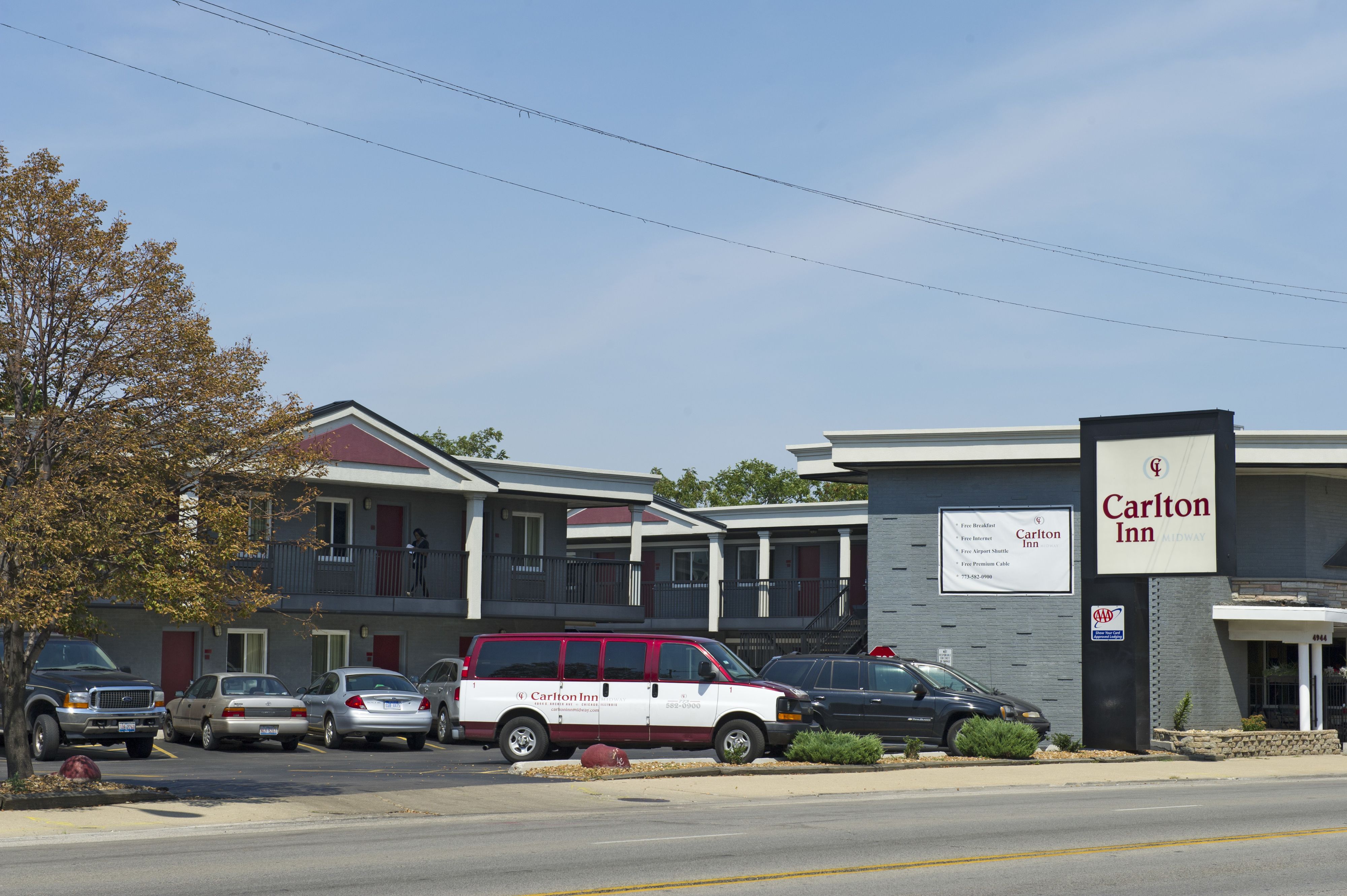 Photo - Carlton Inn Midway