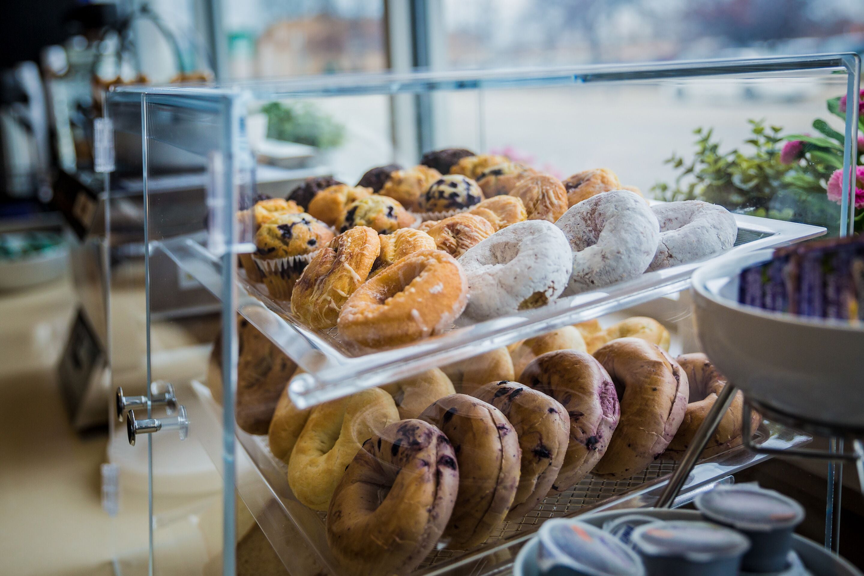 Photo - Carlton Inn Midway