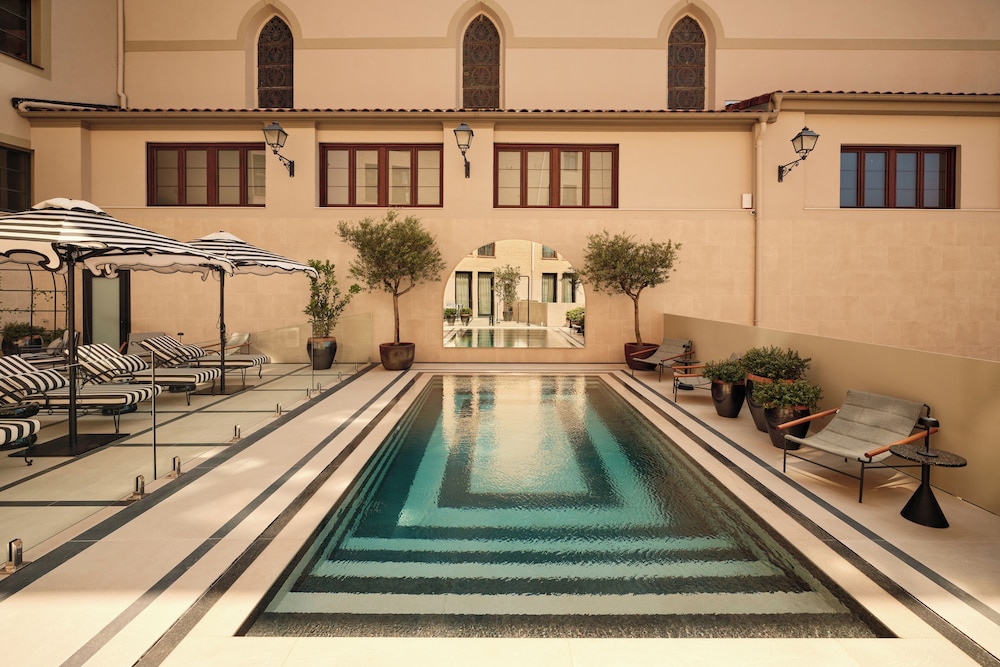 Pamplona Catedral Hotel by null