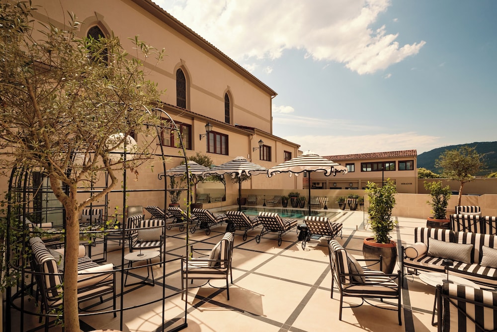 Pamplona Catedral Hotel by null