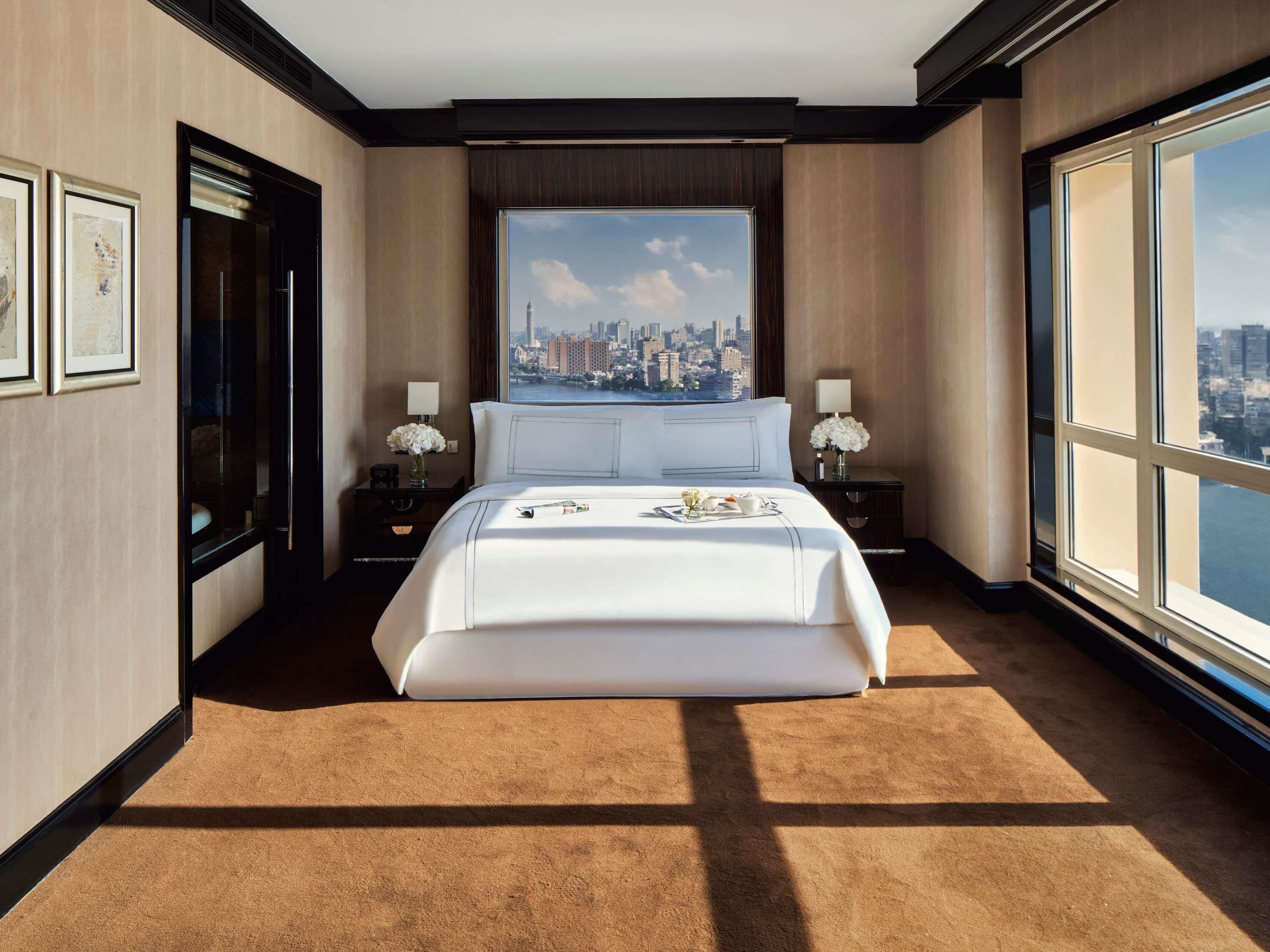 Suite (Fairmont Gold Premium Nile View) | Premium bedding, down comforters, pillowtop beds, minibar