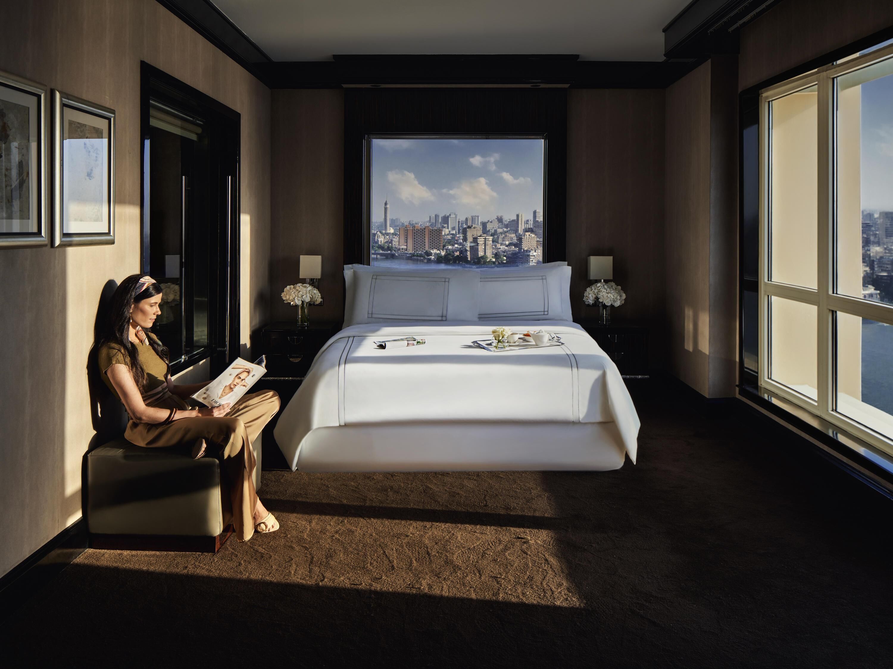 스위트 (Fairmont Gold Premium Nile View) | 고급 침구, 오리/거위털 이불, 필로우탑 침대, 미니바