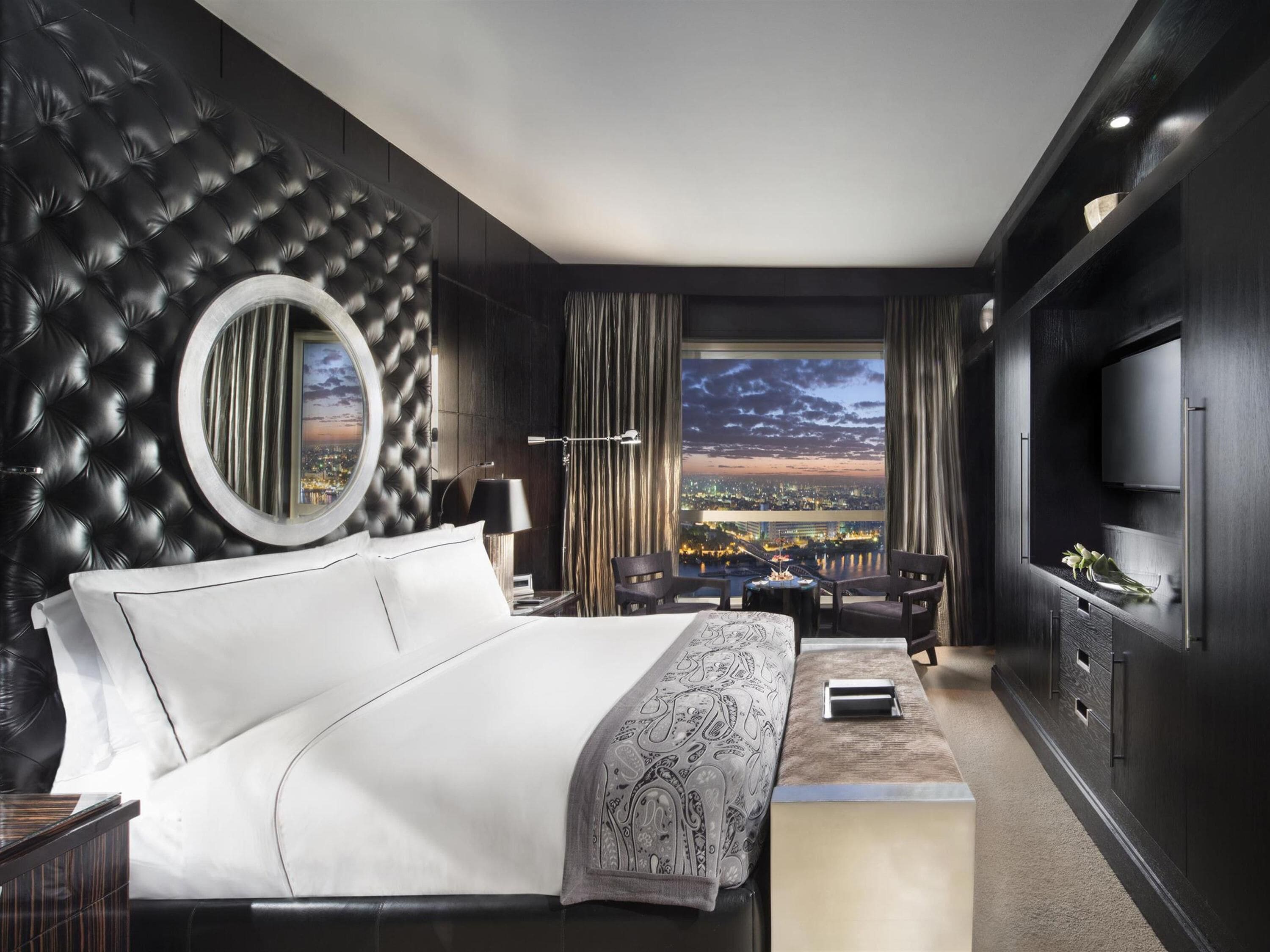 Presidential Suite, 1 Double Bed | Premium bedding, down comforters, pillowtop beds, minibar