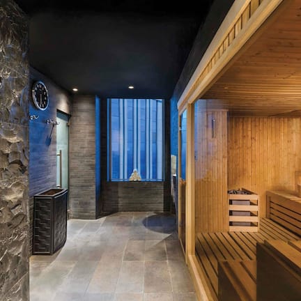 Couples treatment rooms, sauna, steam room, Turkish bath