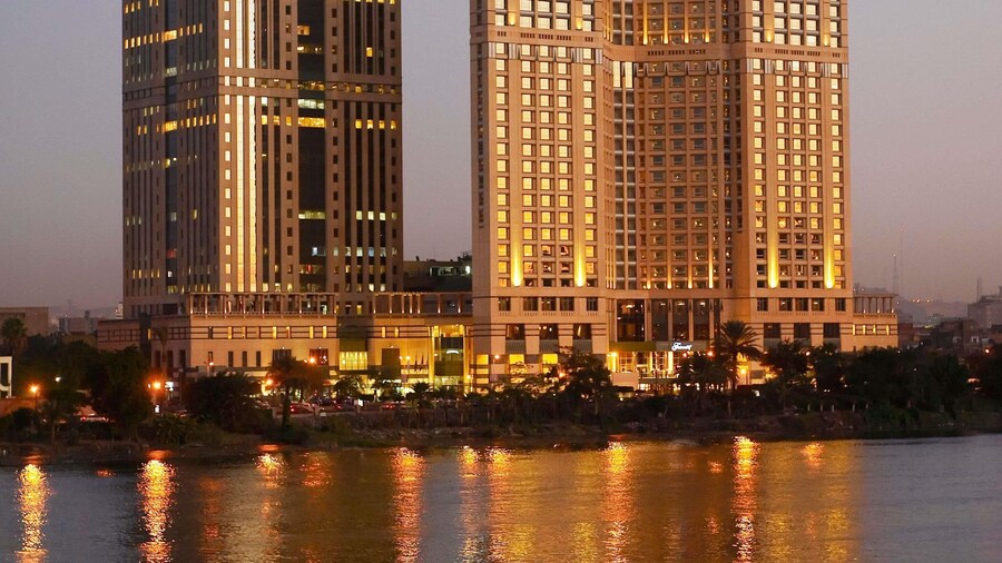 Fairmont Nile City, Cairo
