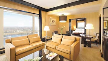 Suite (Fairmont Gold Nile View) | Premium bedding, down comforters, pillowtop beds, minibar