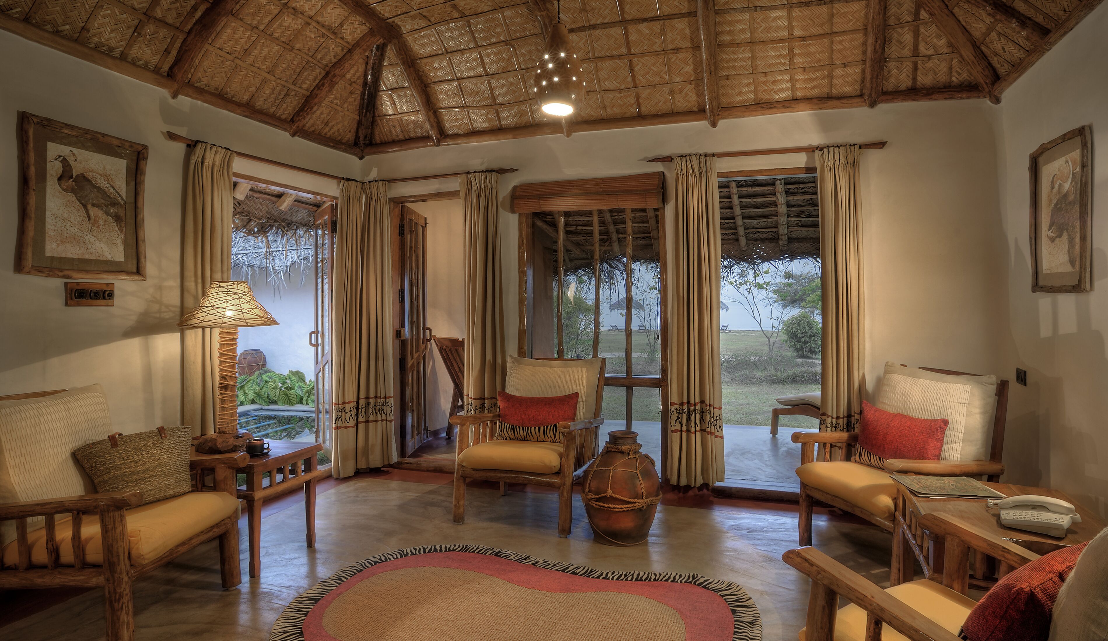 jacuzzi hut | living area | lcd tv