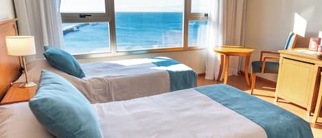 Superior-Doppelzimmer, Meerblick | 1 Schlafzimmer, hochwertige Bettwaren, Daunenbettdecken