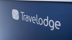 Unclassified image, 4 of 13, button - Travelodge Bracknell (Bracknell)