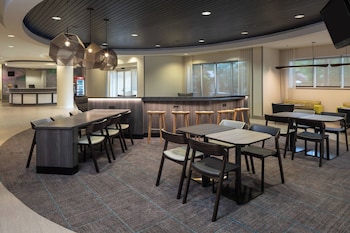 Breakfast, lunch, dinner served; American cuisine  at SpringHill Suites by Marriott Miami Downtown/Medical Center