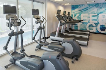Fitness center at SpringHill Suites by Marriott Miami Downtown/Medical Center