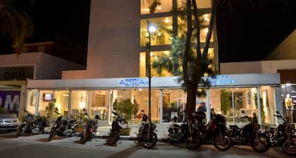 Hotel Aqua