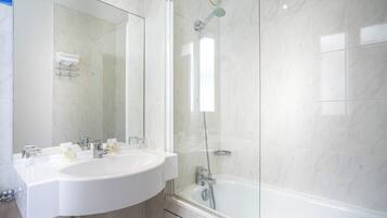 Chambre Simple Classique | Salle de bain