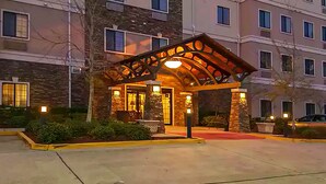 Unclassified image, 3 of 92, button - WeStay Suites - Covington Mandeville (Covington)