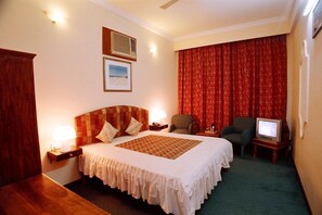 View from property - Hotel Pioneer Plaza (Jodhpur)
