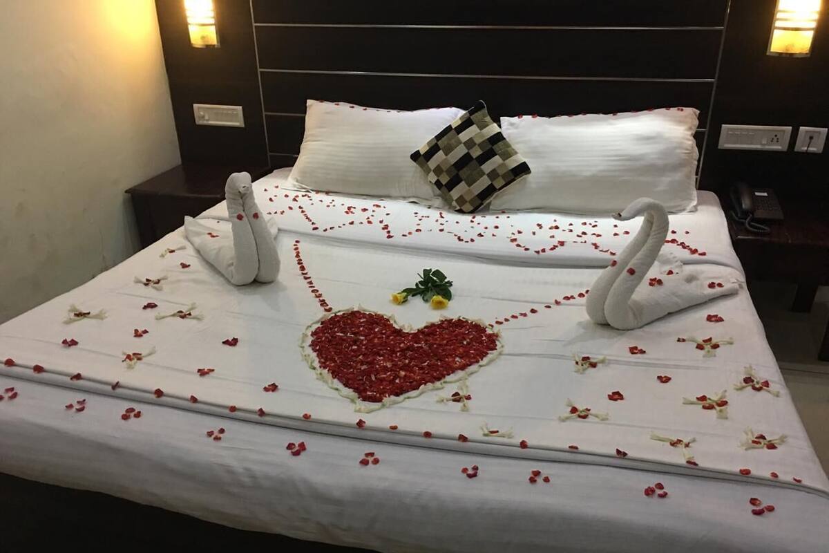 Cottage Standard, 1 letto matrimoniale | Una cassaforte in camera, una scrivania, Wi-Fi gratuito, lenzuola