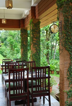 Breakfast, lunch and dinner served - Carmelia Haven Resort (Udumbanchola)