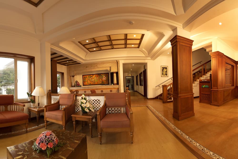 Issacs Residency