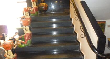 Hotel RutuGandh Heritage