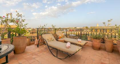 Riad Les Trois Palmiers El Bacha