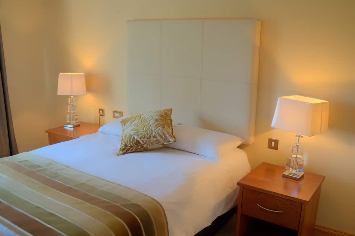 In-room safe, desk, laptop workspace, iron/ironing board