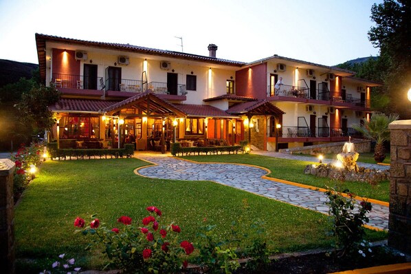 Front of property - evening/night - Spanias (Kalabaka)