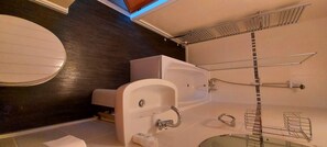 Basic-Doppelzimmer, mit Bad (Double room number 5) | Badezimmer