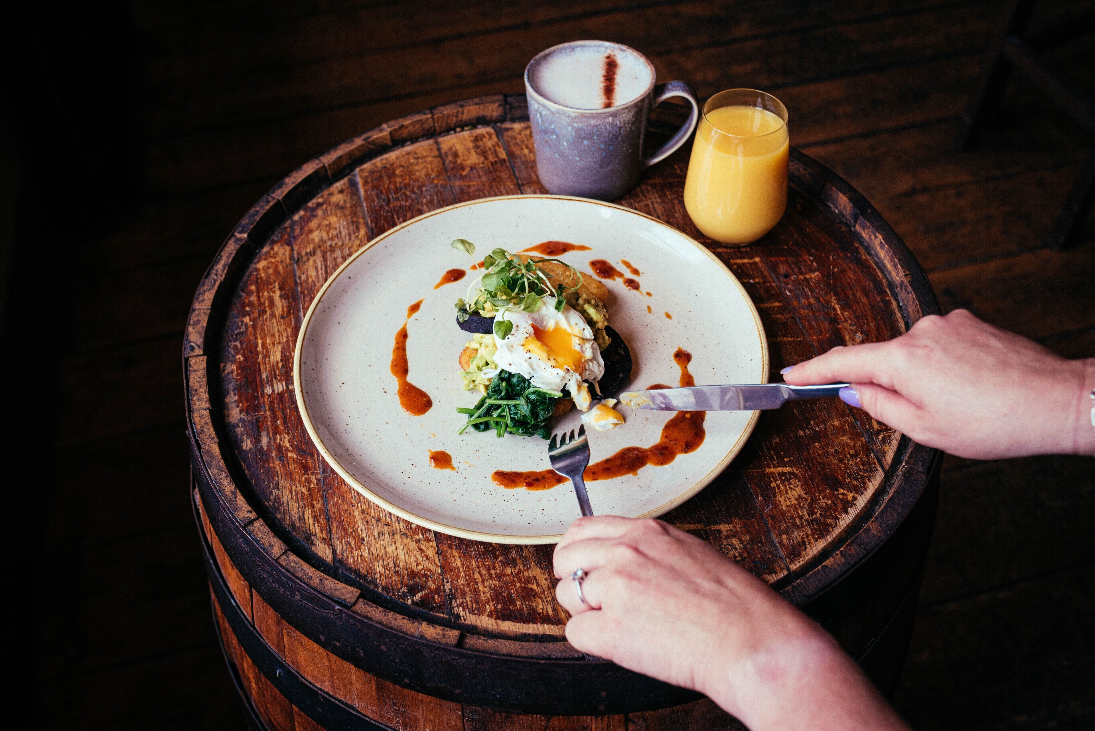 daily english breakfast (gbp 12.50 per person)