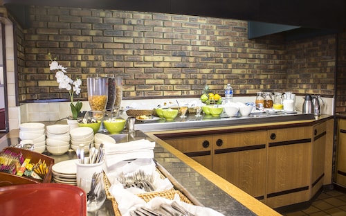  Hôtel Inn Design Restaurant Bourges