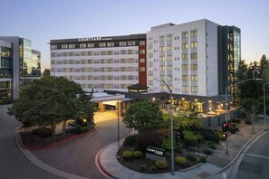 Exterior - Courtyard by Marriott San Jose Campbell (Campbell)