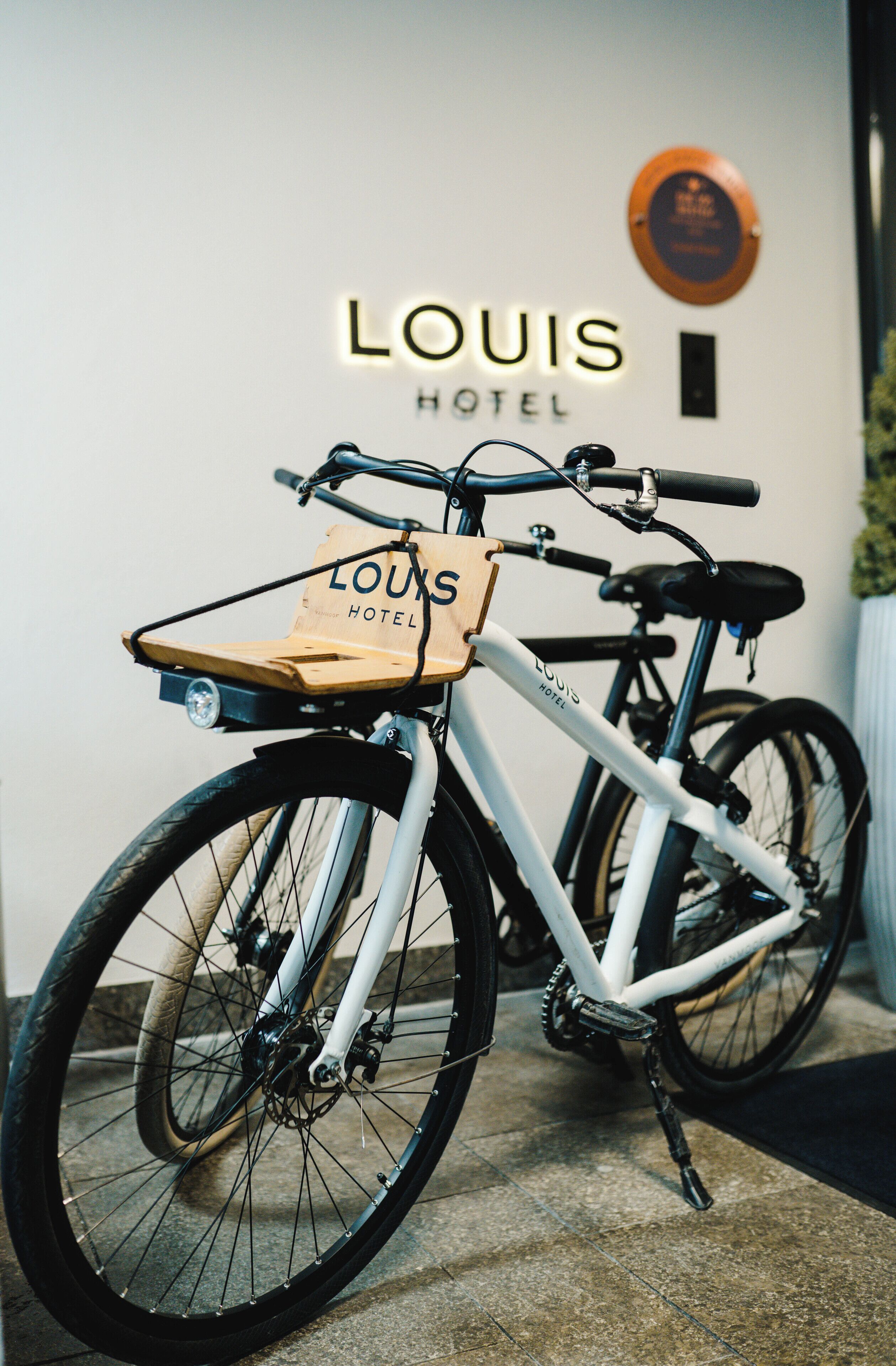 Photo - Louis Hotel