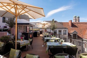 Rooftop terrace - Louis Hotel (Munich)