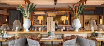 Louis Hotel