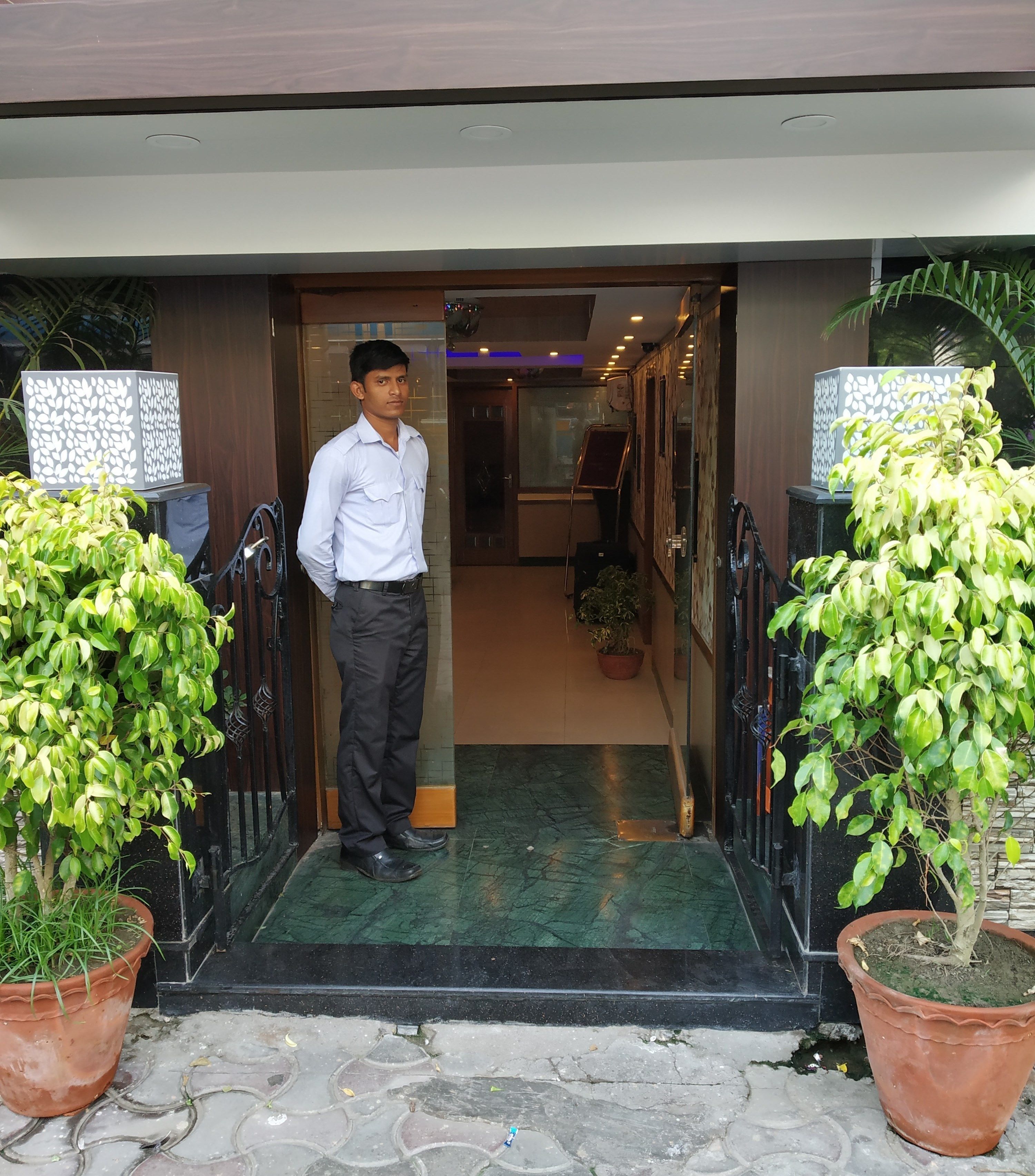 مدخل المنشأة