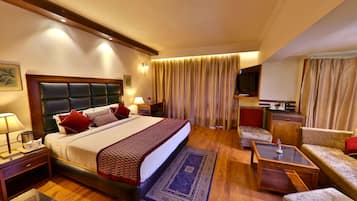 Luxury Double Room | Valley view