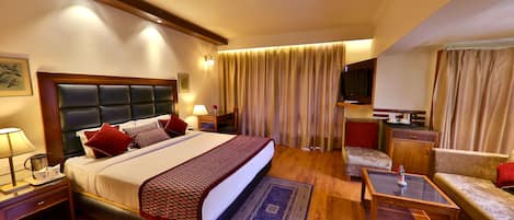 Luxury Double Room | Valley view