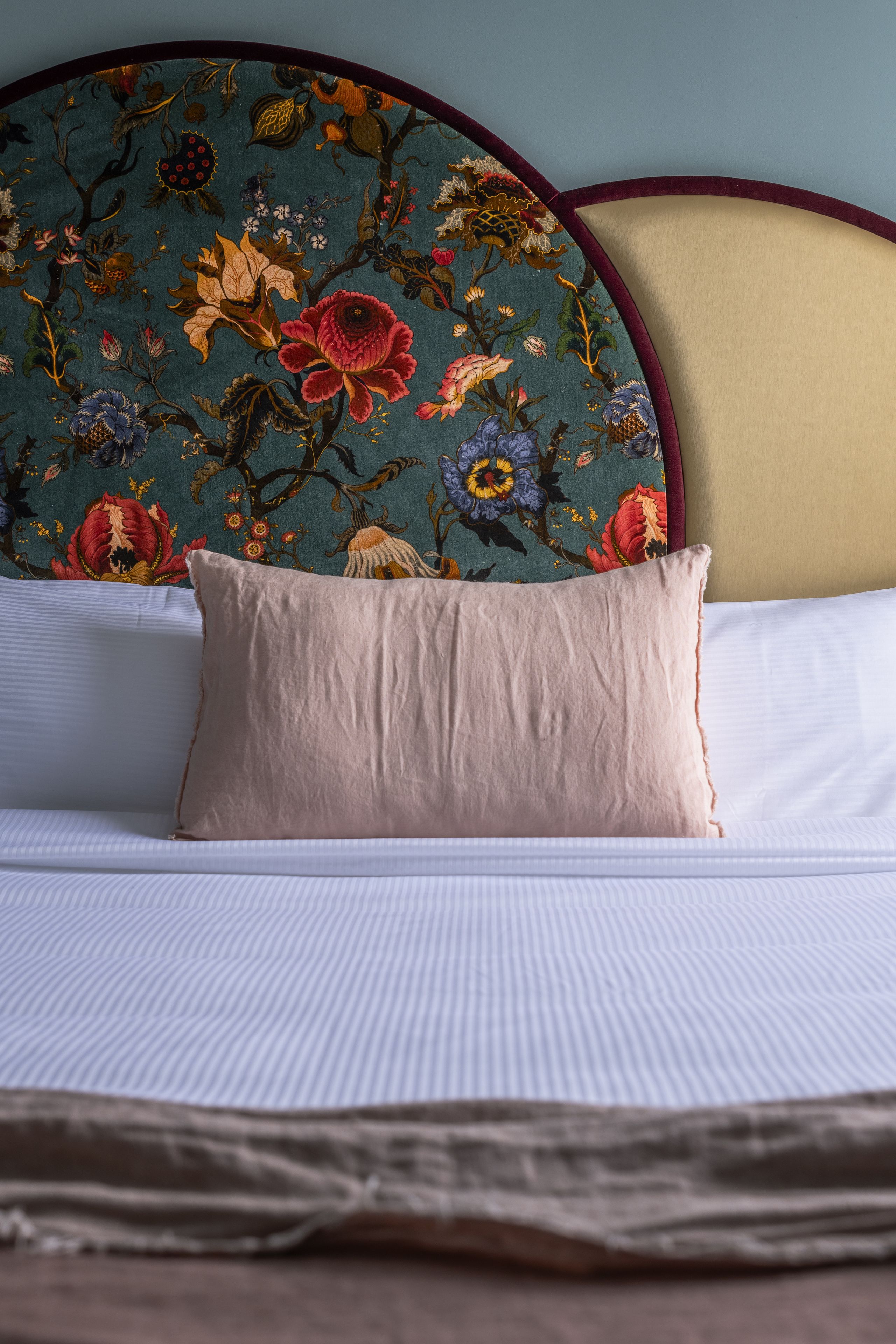 superior room | premium bedding, in-room safe, desk, laptop workspace