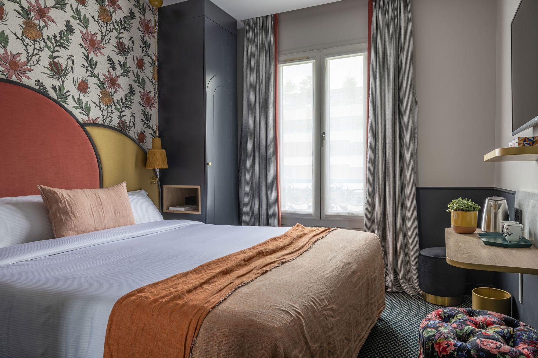 Premium bedding, in-room safe, desk, laptop workspace