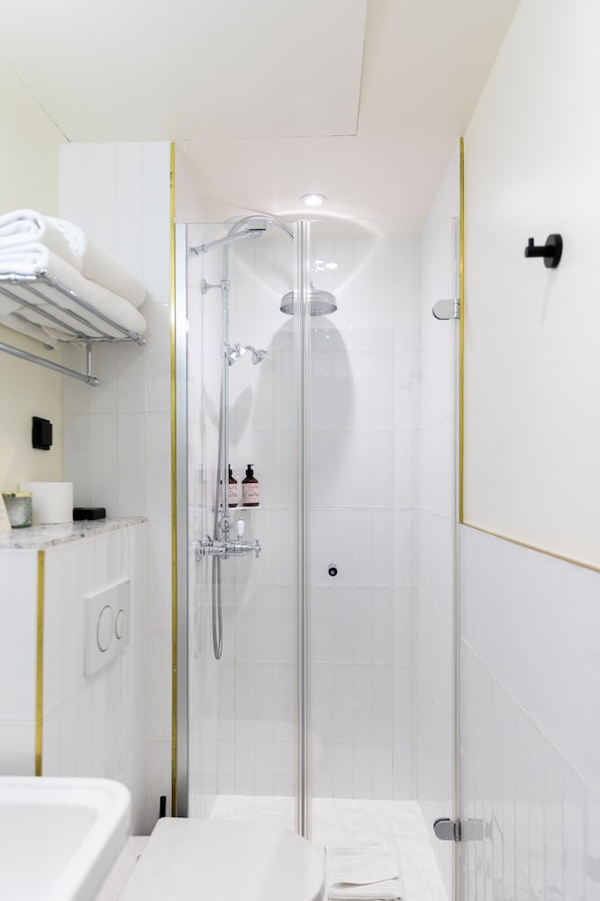 Hôtel Léopold by null