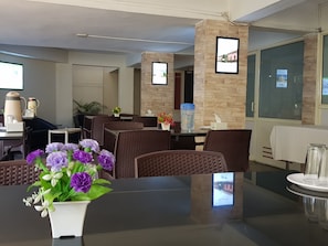 Free daily local cuisine breakfast