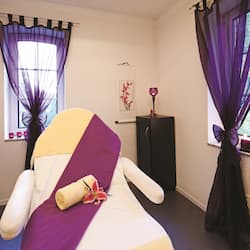 Couples treatment room(s), body treatments, hot stone massages