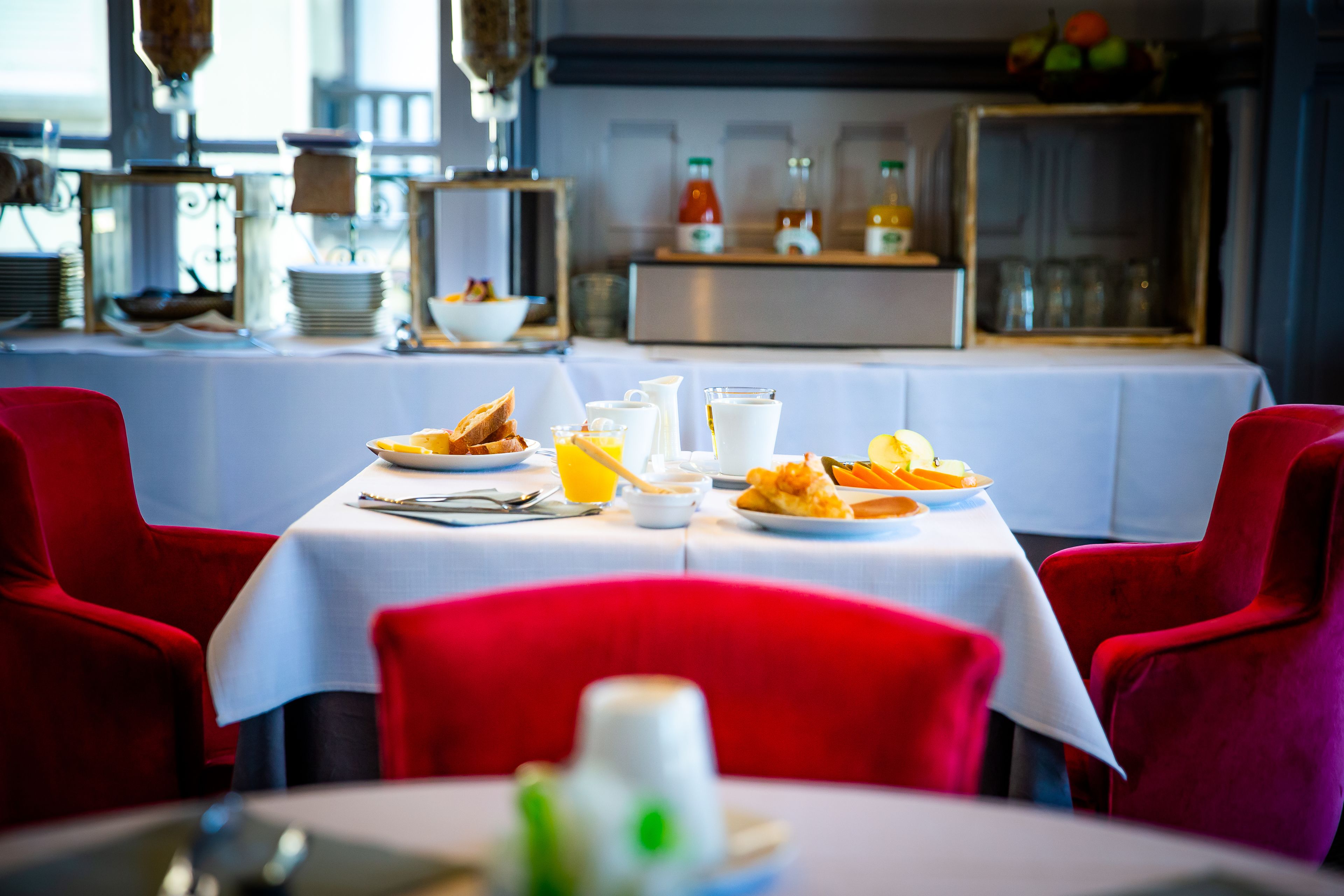 daily buffet breakfast (eur 13.50 per person)