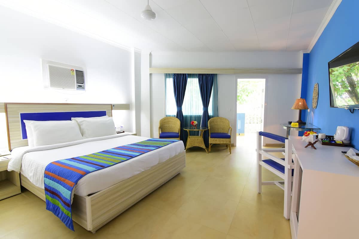 Premium bedding, minibar, in-room safe, individually furnished