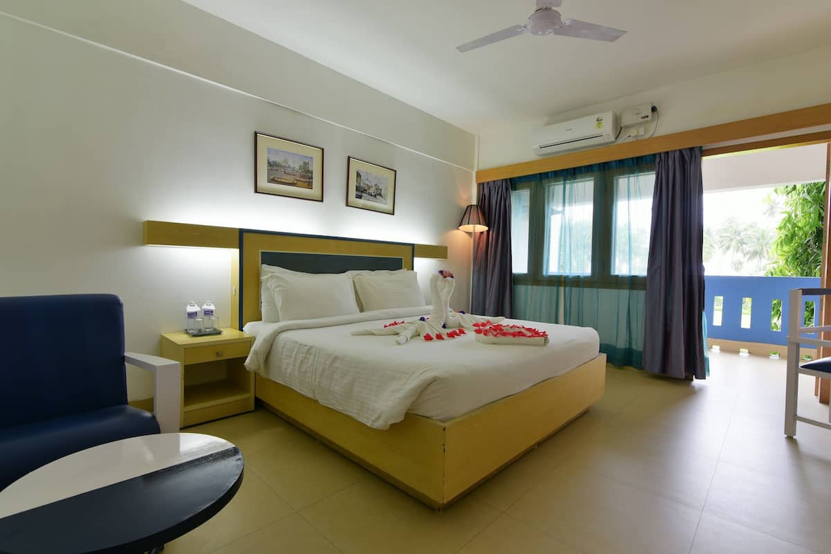 Deluxe Sea View | Biancheria da letto di alta qualità, minibar, una cassaforte in camera