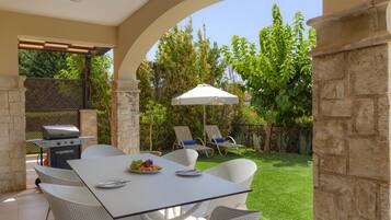 Apartment, 3 Bedrooms | Terrace/patio