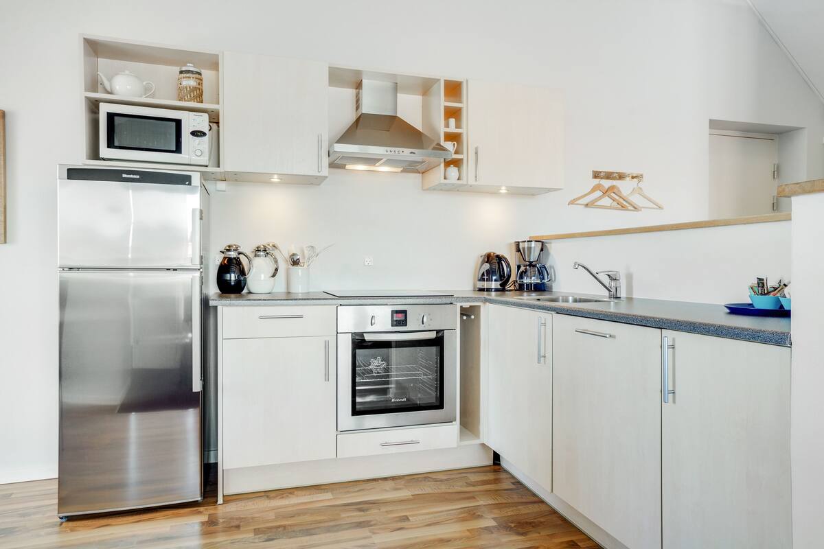 suite, 1 bedroom, kitchen | private kitchen | espresso maker, coffee/tea maker, electric kettle